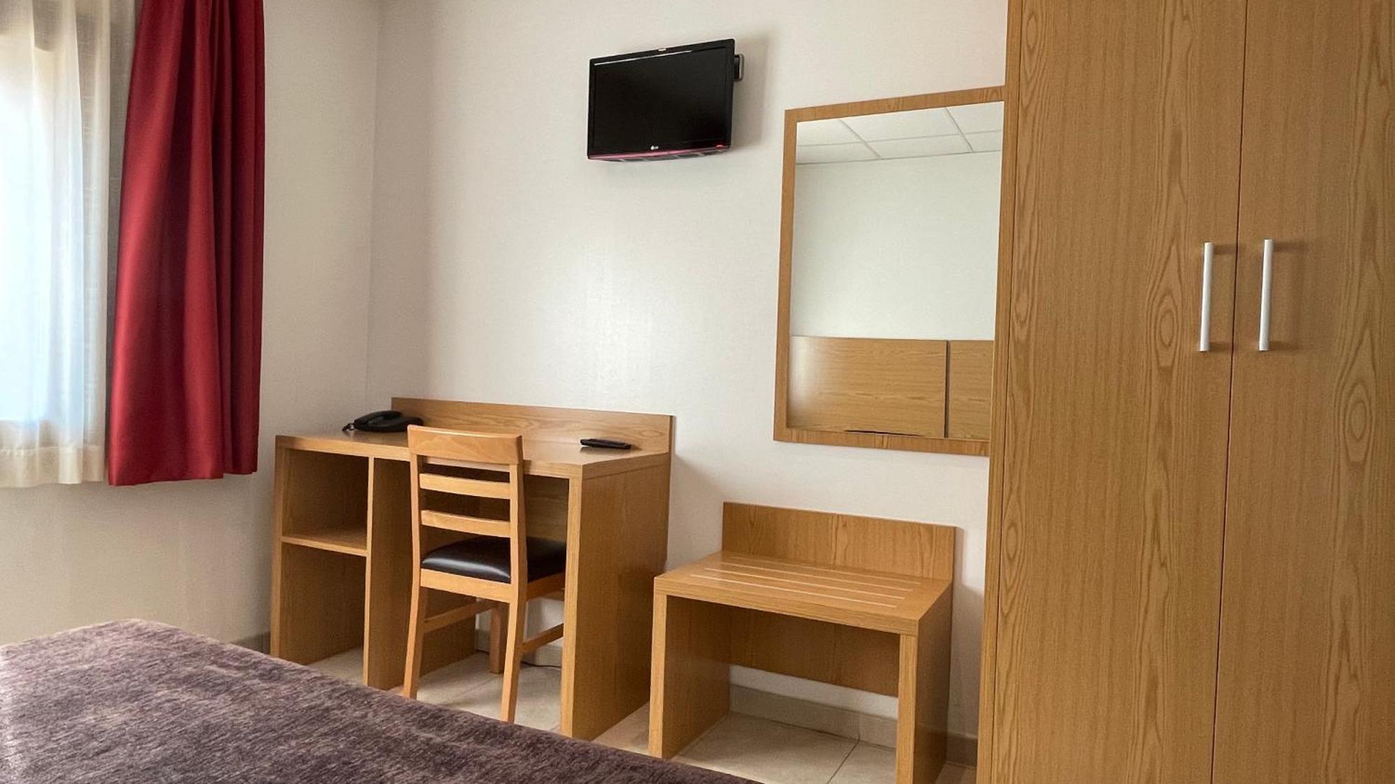 Hotel Font Del Pla La Jonquera Zewnętrze zdjęcie