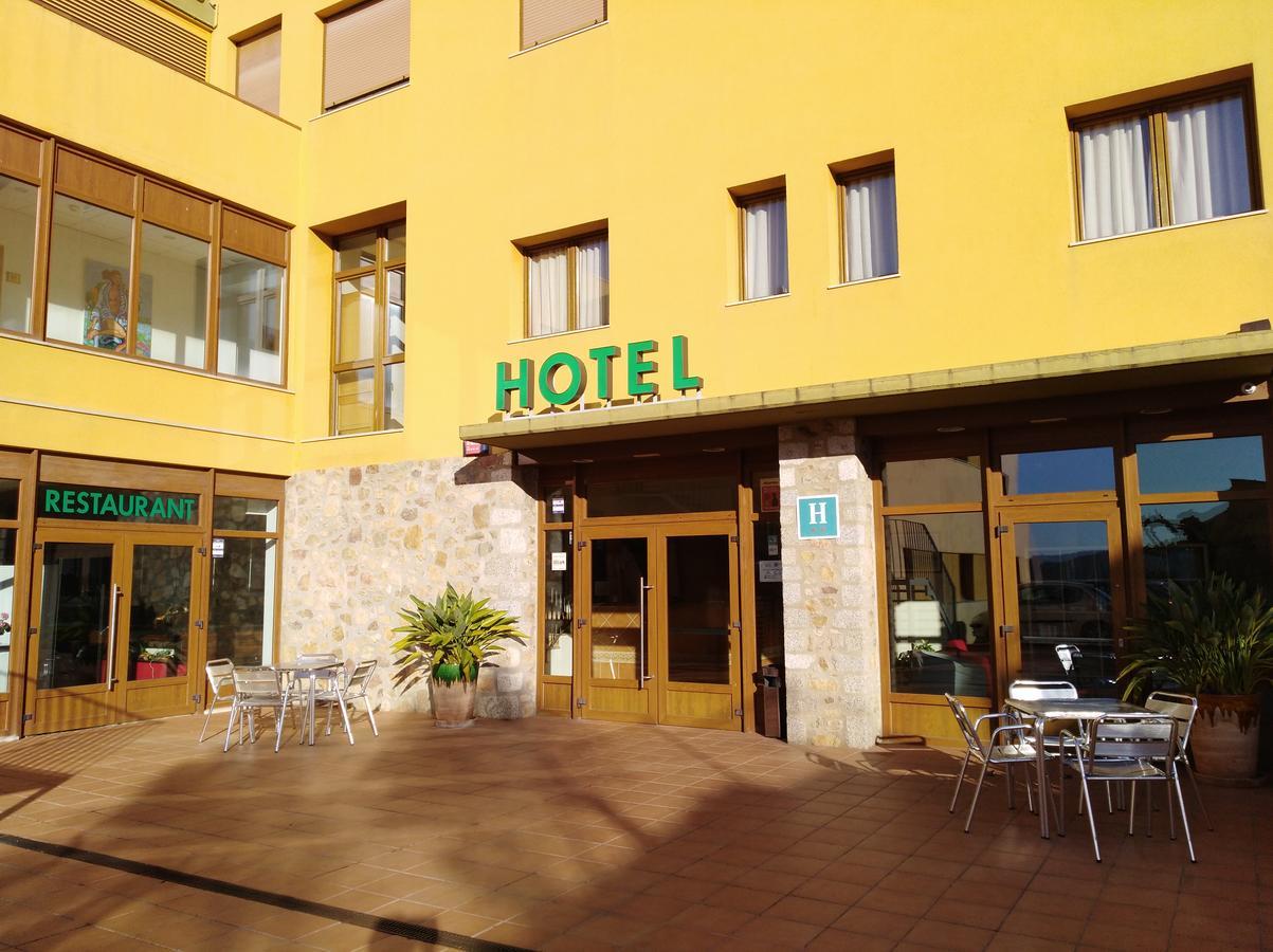 Hotel Font Del Pla La Jonquera Zewnętrze zdjęcie